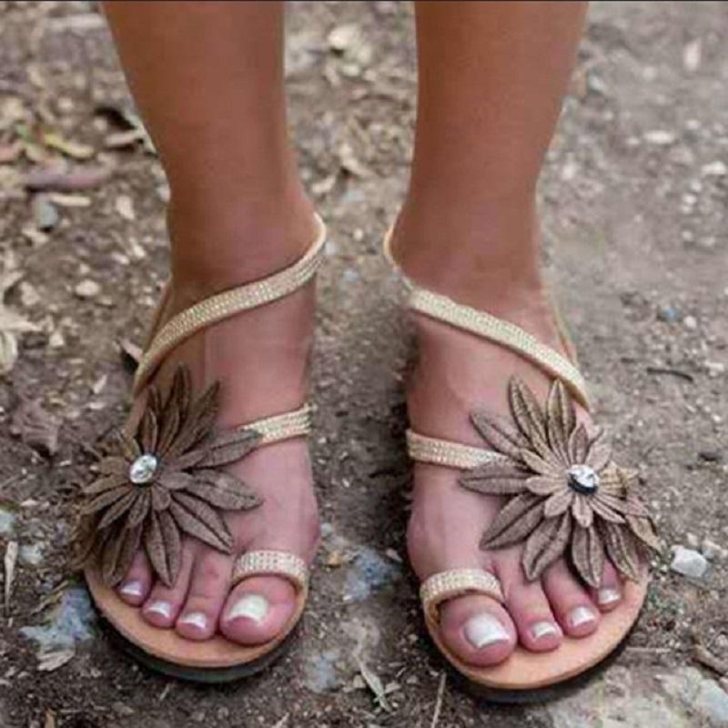 

Summer Women Flat Sandals Beach Wedding Shoes Rhinestone Flower Open Toe Ladies Big Size Gladiator Flip Flops, As pic