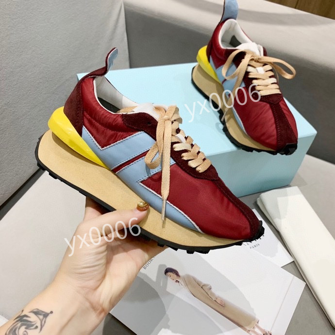 

2021 Men's brand low-top leather sneakers fashion designer classic black and white two-color men's sports shoes ly211127, Choose the color