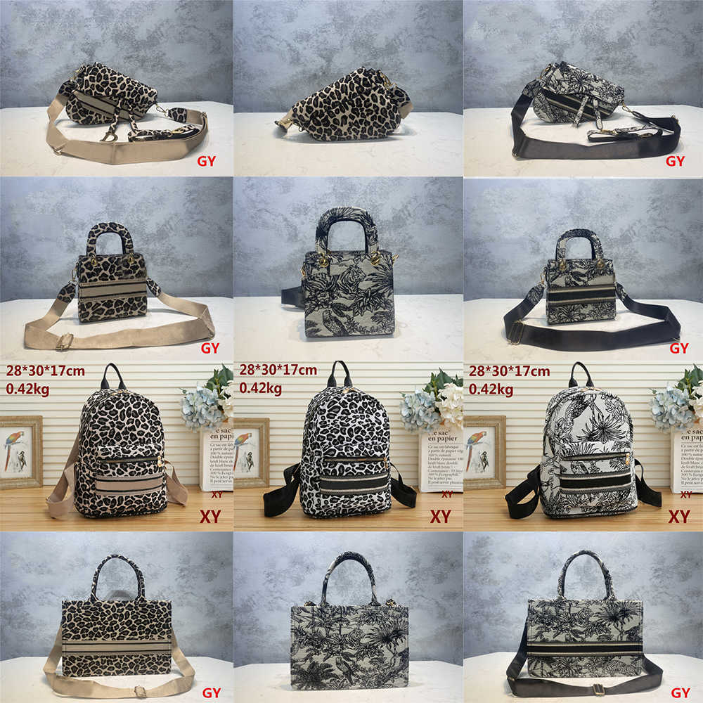 2021 Brand Designer's Shoulder Bag Ladies' Temperament Fashion Luxury Frosted Embroidered Leather Portable Saddle Bags#2288