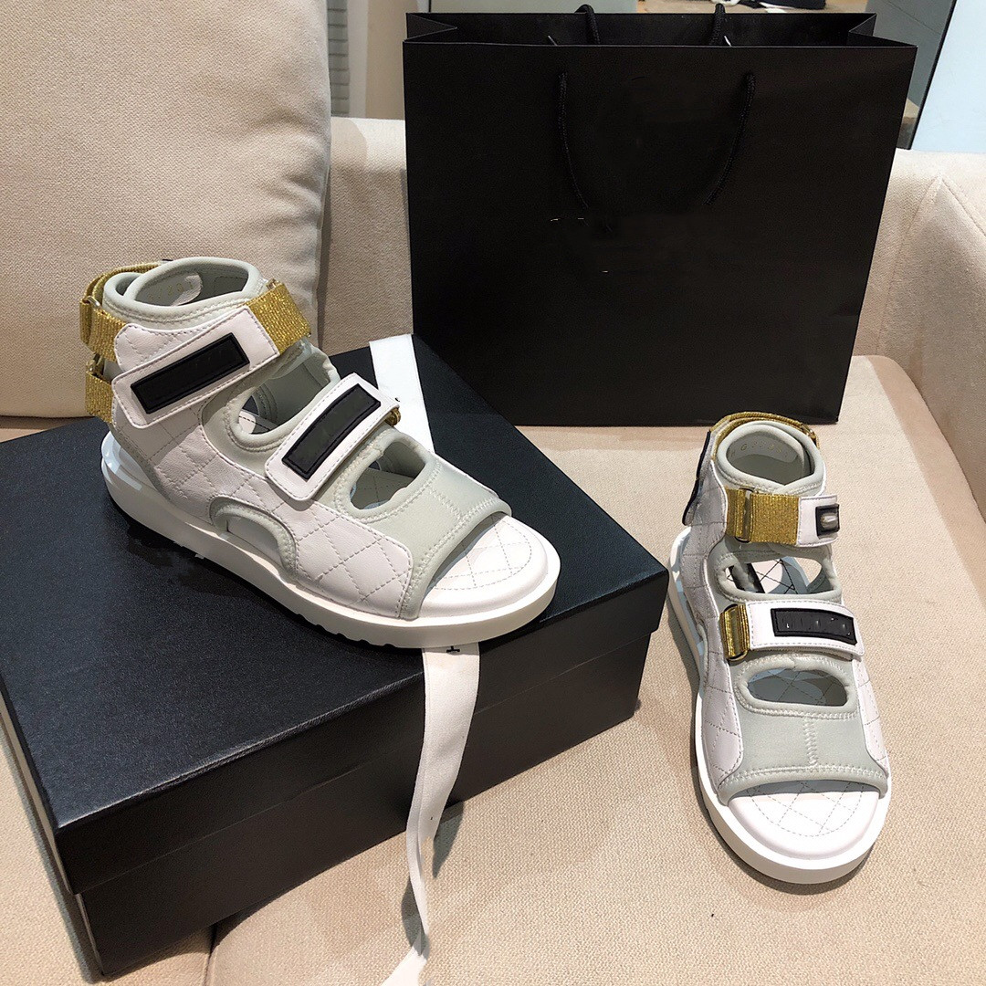 

Sexy Women High Heels Red Bottom Cataclou Studs Wedge Platform Sandals Fashion Ladies Spikes Rivets Studded Shoes size 35-41, Black