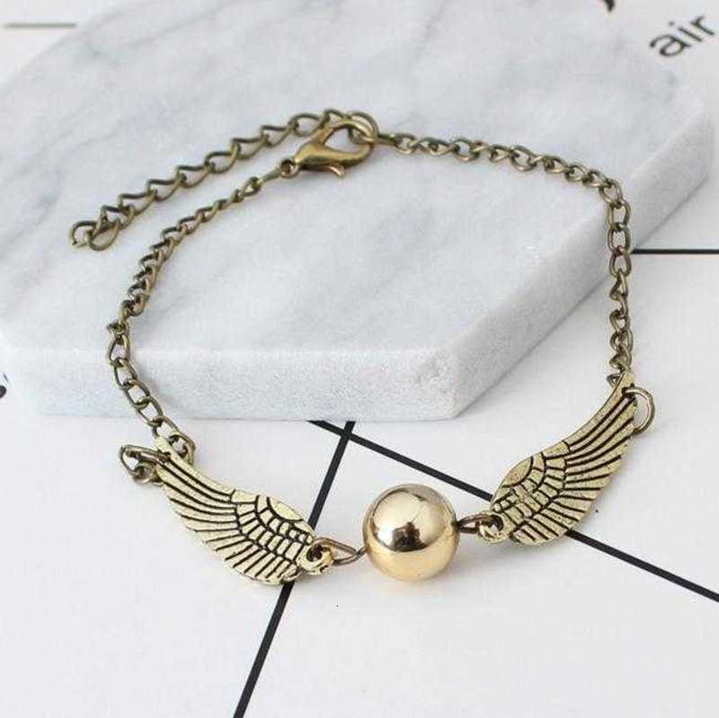 

E019 Harry Potter and the Deathly Hallows Electroplating Bright Ball Golden Flyer Creative Wing Bracelet, Golden;silver