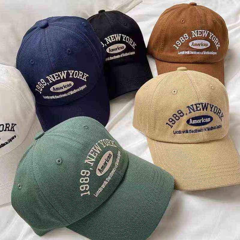 

Korean version of college style embroidered letter hat solid color cloth baseball hat female duck tongue hat male couple hatcap, Red