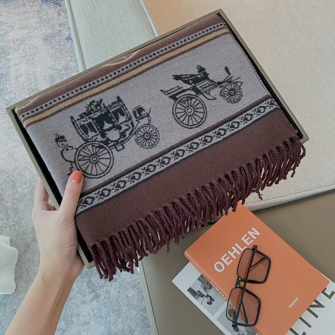 Design luxury Scarf Classic horse pattern Woman tassel Shawl Double-sided two-color soft and Warm Scarves Size 180*70cm winter and fall