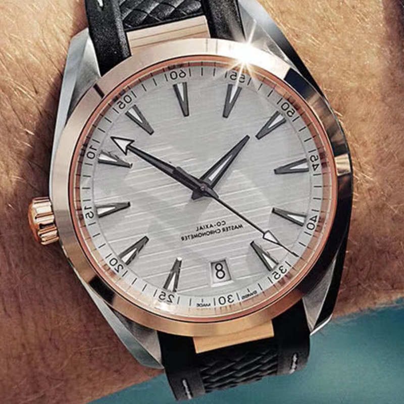 

Fashion Mens Watch Rubber Strap Mechanical Automatic Men Watches Movement 150M Watch Watches Folding Buckle Wristwatches, Screw