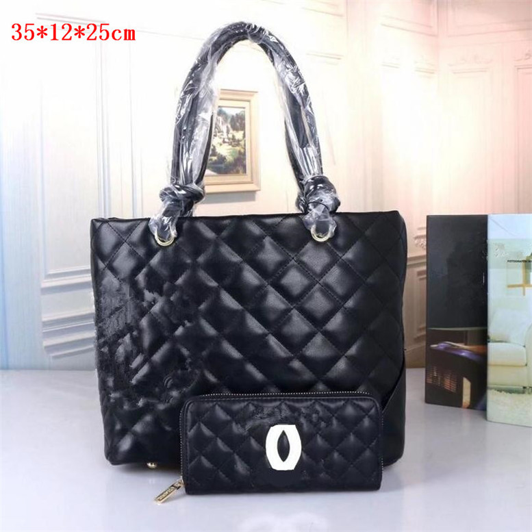 

Styles Luxury Designer Bag Women Handbags Fashion Pattern Beach Bag Embroidery Spacious Large Capacity Shopping Bags TotesFresh 56