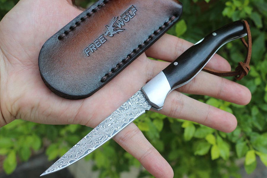 

New Damascus folding knife sandalwood handle EDC tactical pocket knife outdoor camping hunting self defense survival knife bm42 X50 x49 da43