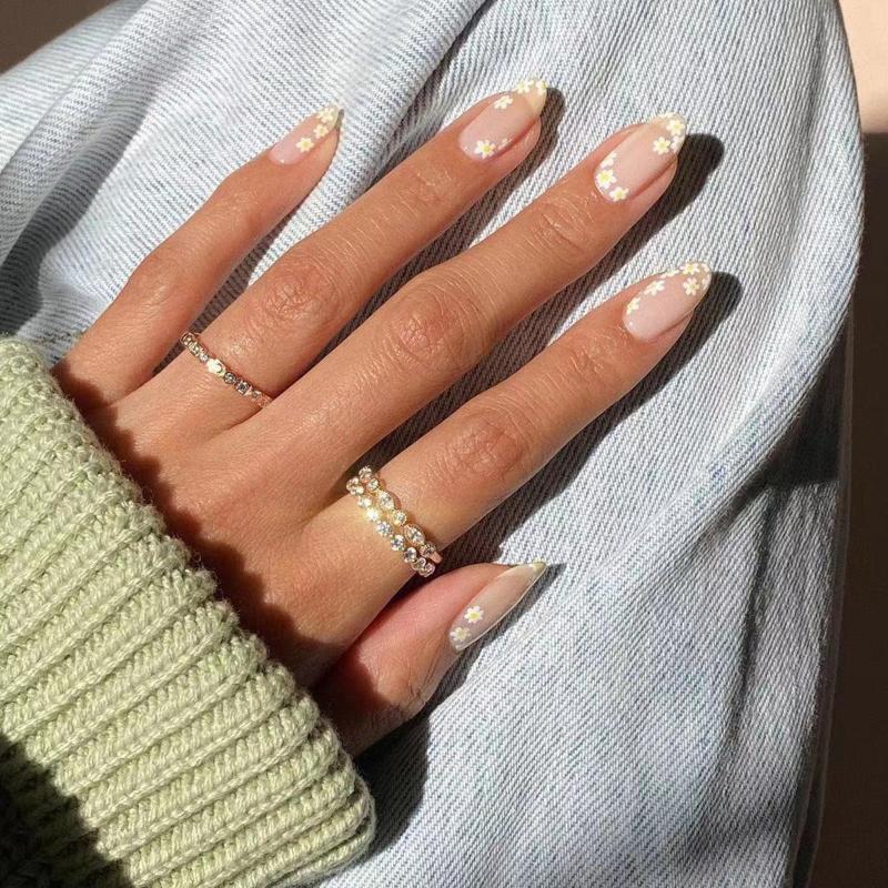 

False Nails 24pcs Small Fresh Floral Printed Design Glue Type Wearable Fake Suitable Fairy Girl Summer Hand Decoration