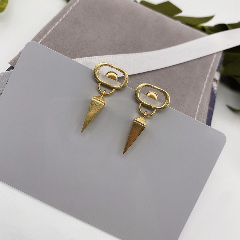 

Hoop Earrings Luxury Stud Gold Earring Designer Jewelry Women Letter D Studs Pendant Hoops Men Party Wedding Gift Love Bracelet 2202251WU