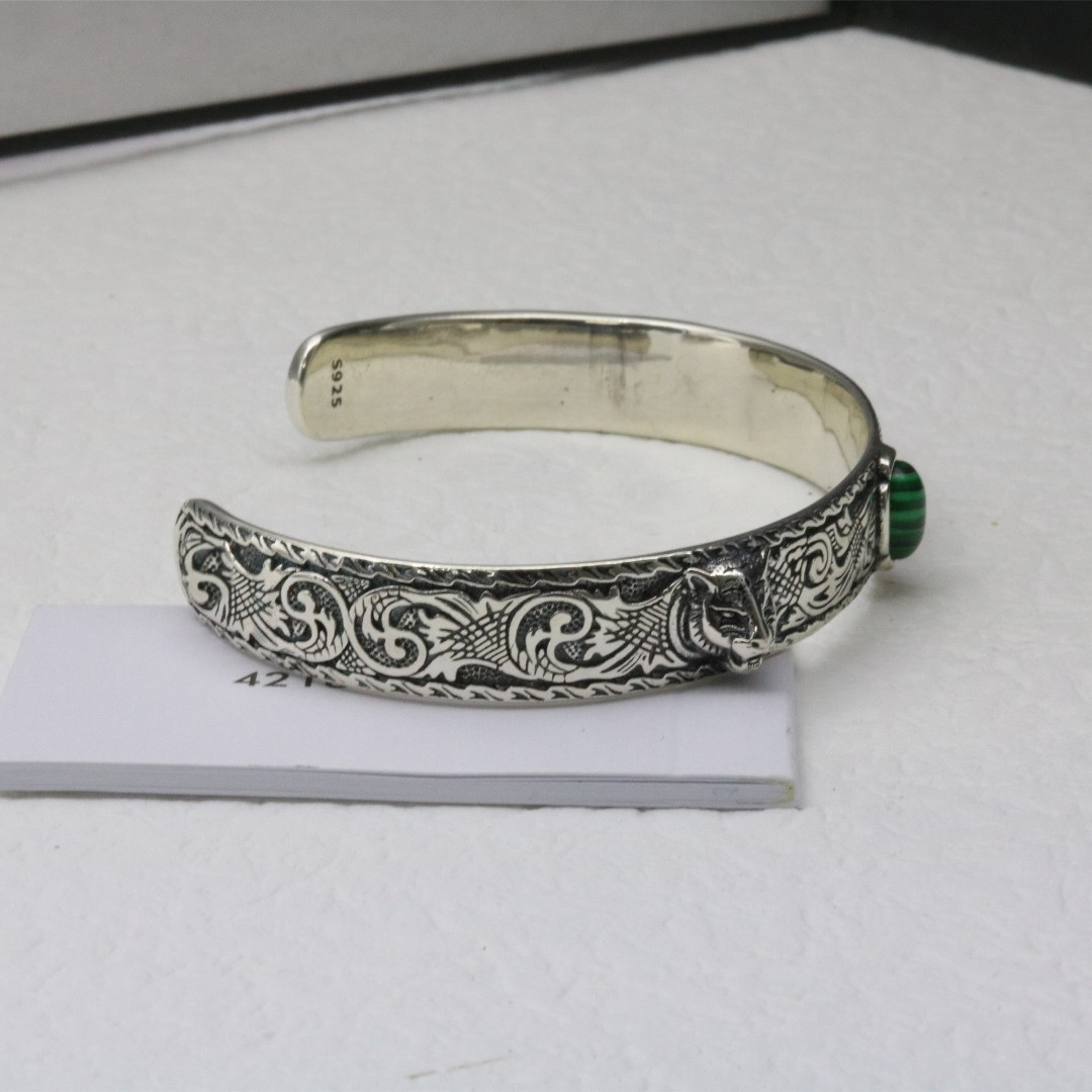 

Fashion Seiko Tiger Head Malachite Open Bracelet Men and Women Same Style Exquisite Details Trend Matching Supply NRJ