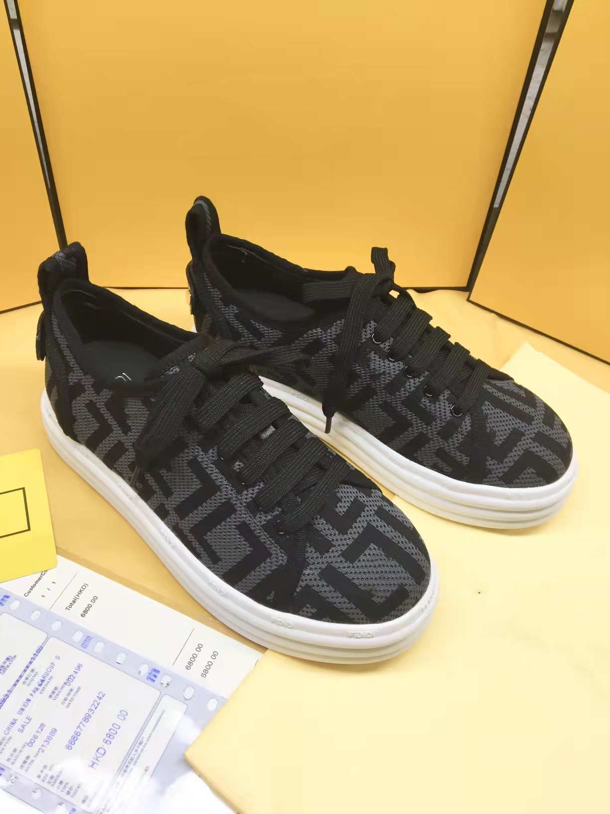 

2022 Designer Casual Dress Shoes Italian Sneakers Leather Embroidered Black Women Interlocking White Shoes Sports Sports Platform Sneakers