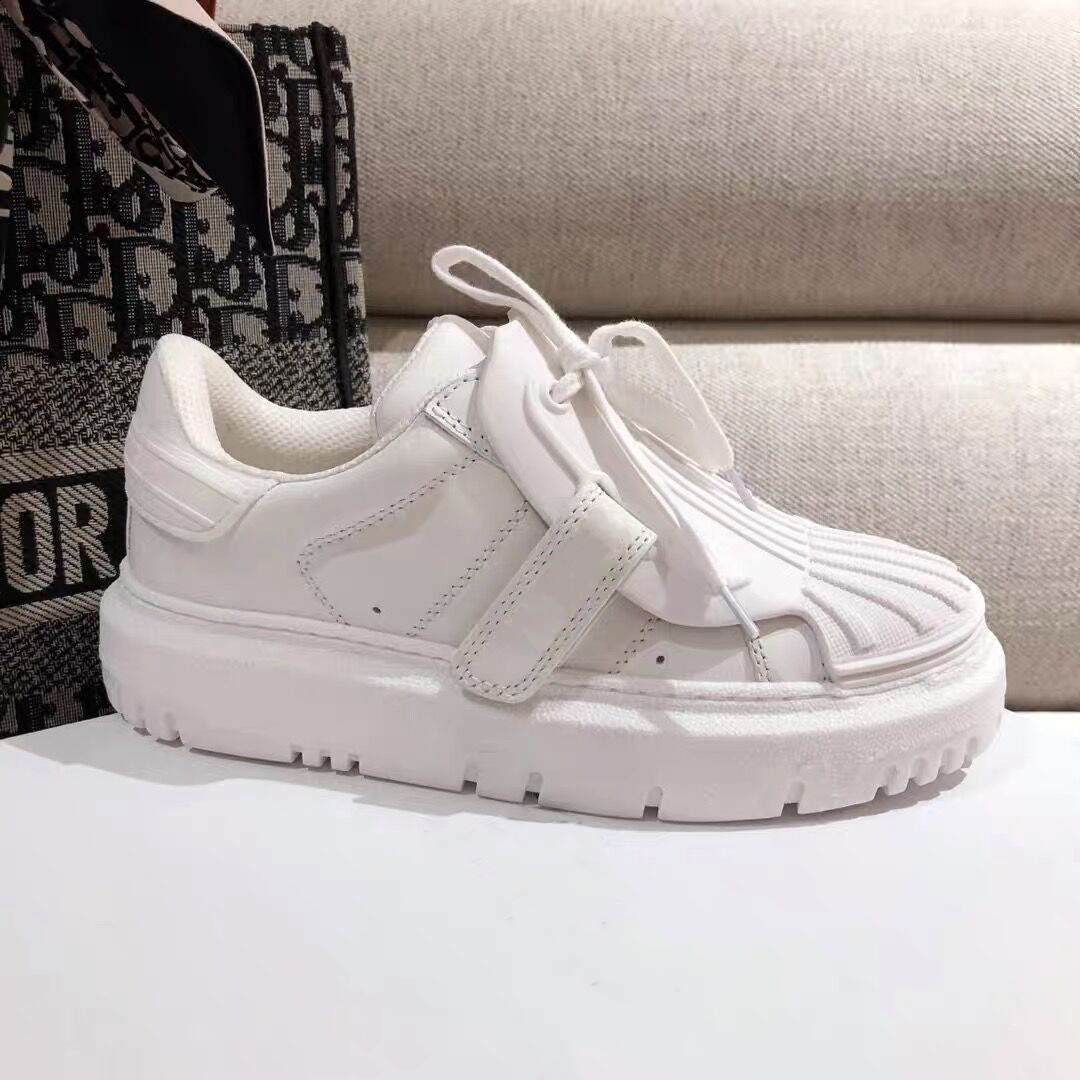 

2021 Women Designer id Sneaker White Black Calfskin Sneakers Platform Runner Trainers Rubber Outdoor Casual Shoes having Box 277