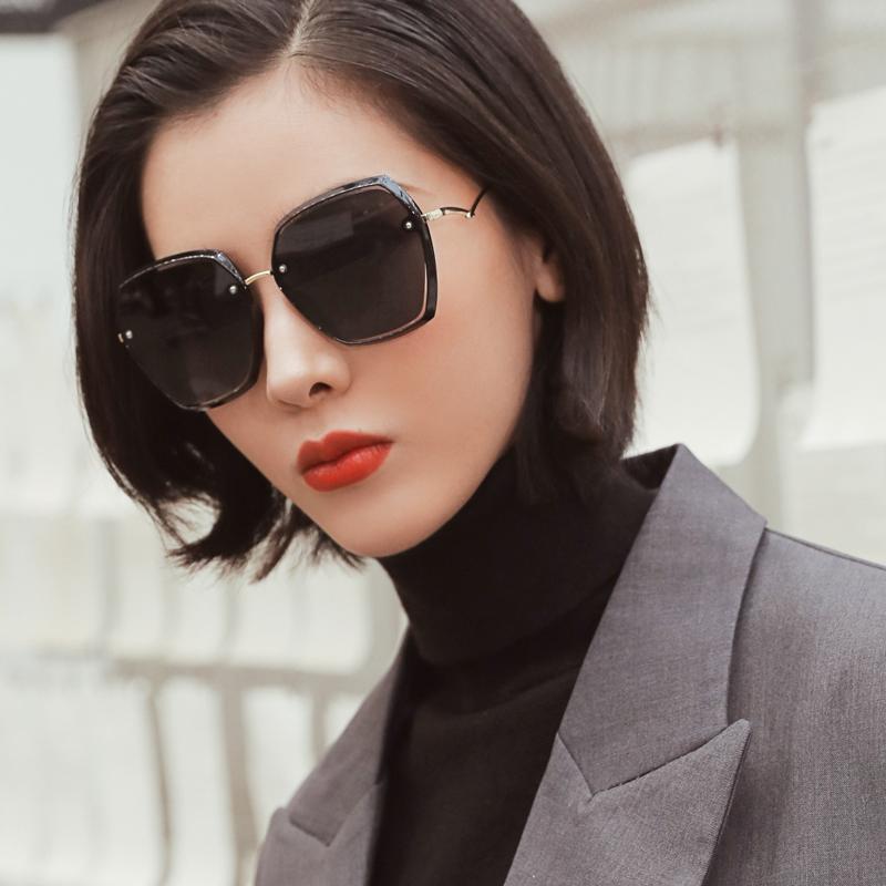 

Sunglasses Fashion Luxury Women Polarized UV400 Gradient Lens Ladies Vintage Sun Glasses Outdoor Retro Eyewear For Female 2206