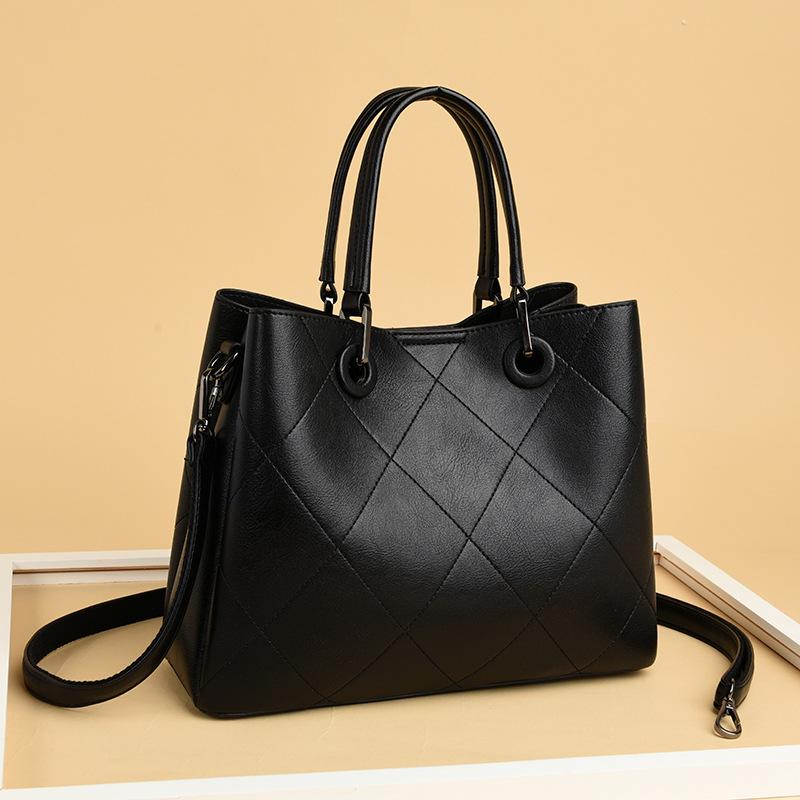 

Evening Bags 2021 Autumn/winter Bag Women's Fashion High-capacity Car Stitch Handbag One-shoulder Stilettos, Black