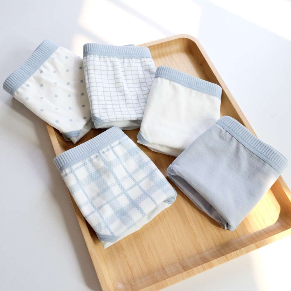 

Lattice cute girl student underwear youth Cotton Briefs head middle waist cotton women's, Black;pink