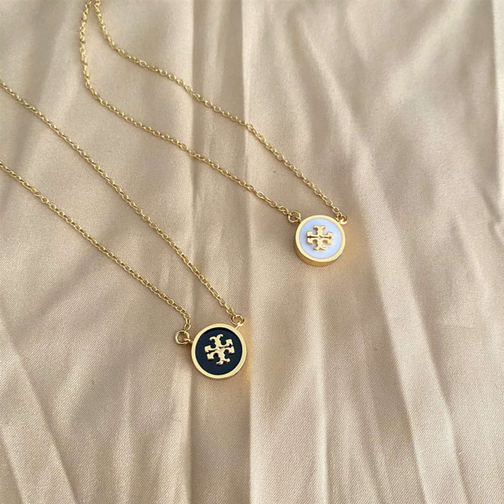 

Pendantenamel colored glaze Pendant Fashion texture TB NECKLACE PLATED 18K gold Jewelry, Silver