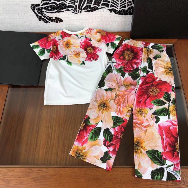 

Arrivals kids girls two PCs sets fashion summer print floral outfits retail clothes, White