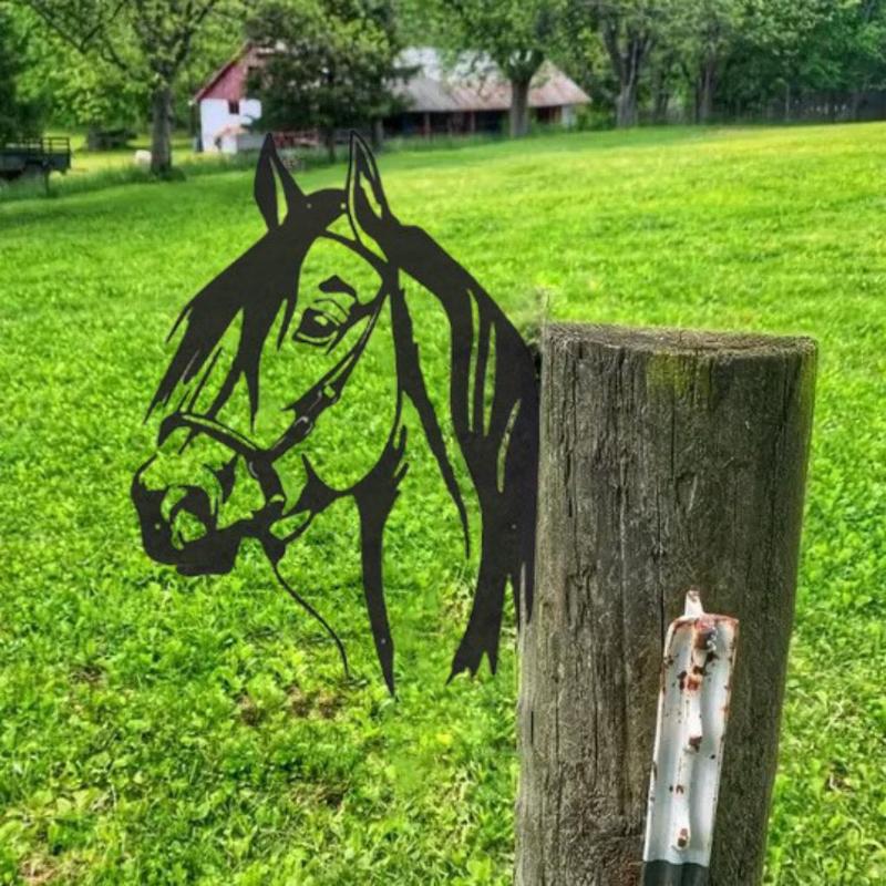 

Garden Decorations Metal Peeping Horse Outdoor Ornaments Art Farm Yard Wall Tree Pendant Decoration Statues Sculptures