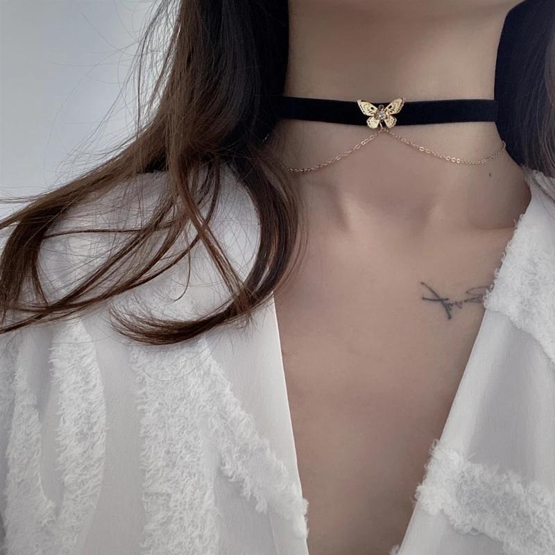 

Chains Goth Vintage Butterfly Black Velvet Double Chain Clavicle Collar Choker Necklaces For Women Egirl Party Aesthetic Accessories, Silver