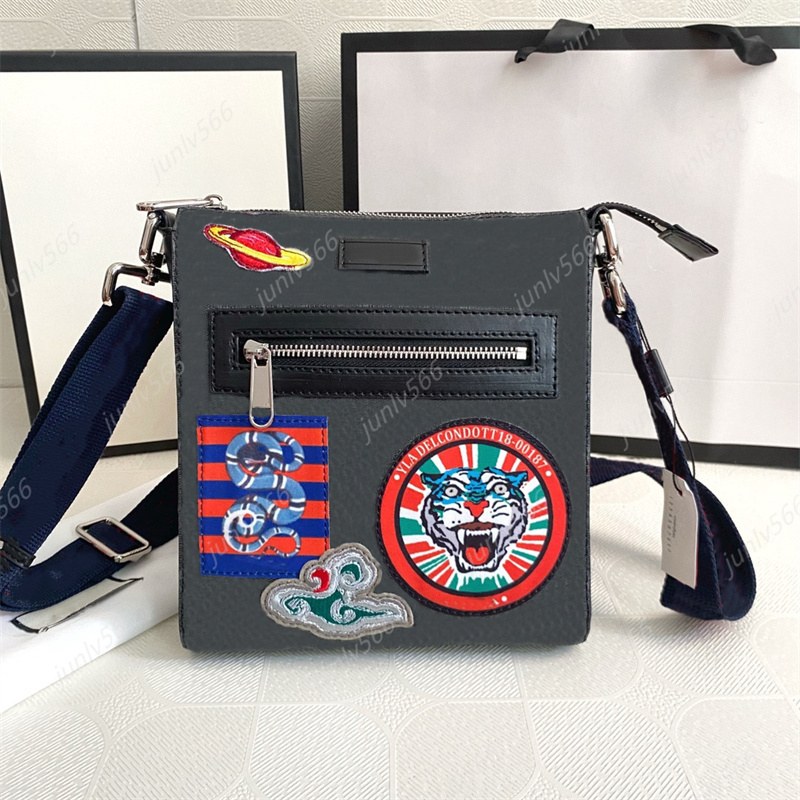 

2020 New man bag cross body bags fashion designer Shoulder Bags men mens Messenger Bags Size 21x23*4cm model 547751, High-quality