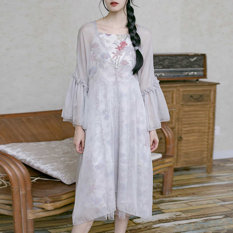 

WOMENGAGA Sunscreen Tops Plus Size Summer Cardigan Korean Loose Grey Flare Sleeve Lace Mesh Vintage Shirt Blouse Blusas B8P 210603, Gray