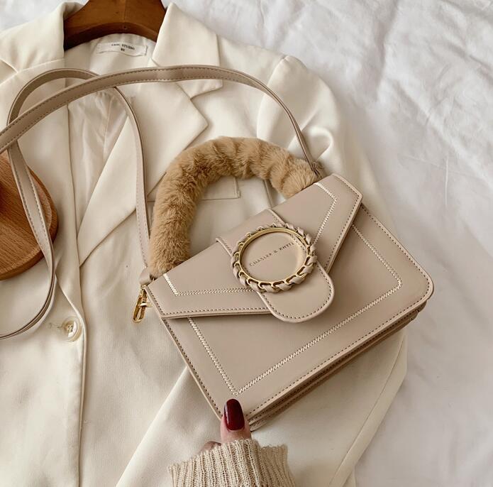 

Factory wholesale women handbag plush winter bag street trend leather shoulder bags sweet and lovely shaped leathers winters plushs handbags