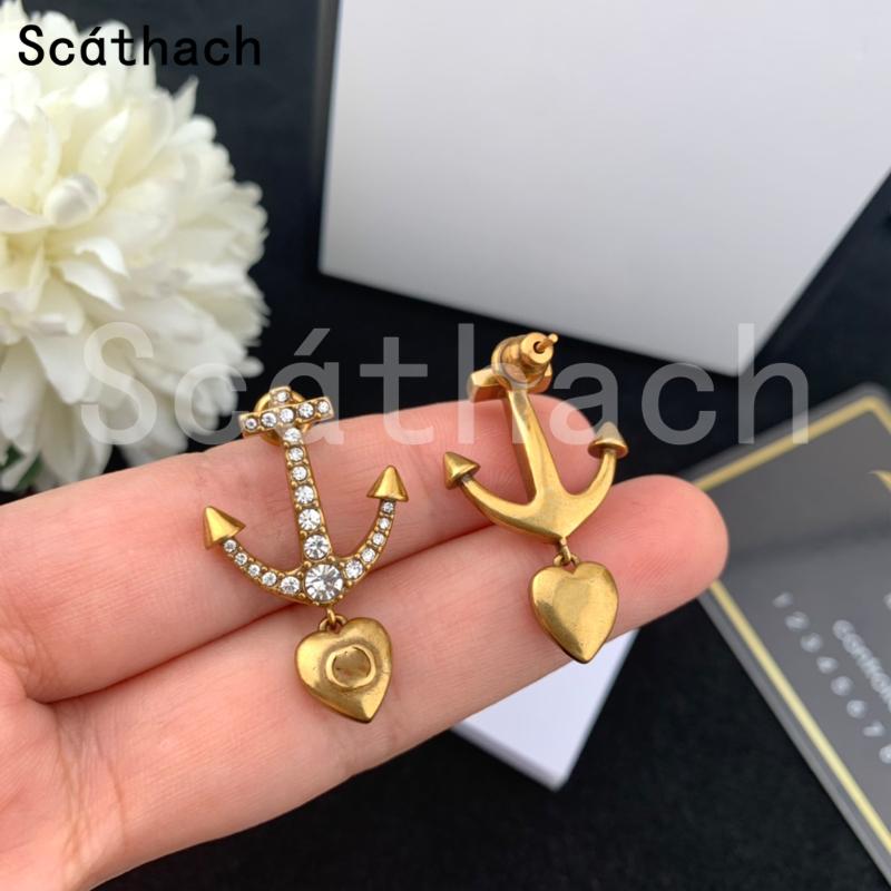 

Stud Scáthach Vintage Elegant Geometric Boat Anchor Earrings For Women Girl Fashion Luxury Jewelry Party Gifts, Golden;silver