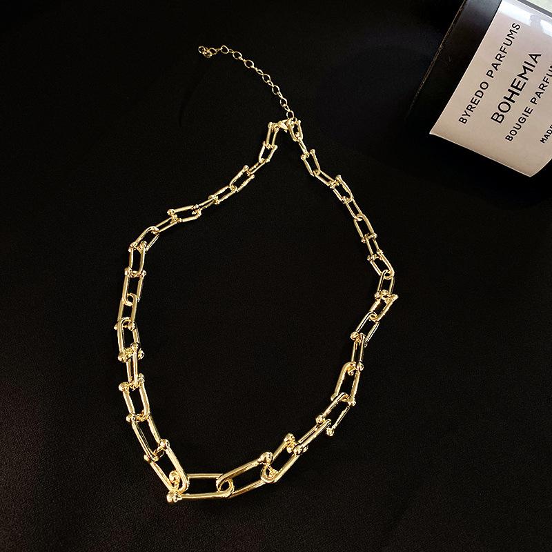 

Chains Fashionable Vintage Personality Necklace Thick Chain Exaggerated Collarbone Hip-hop Lady Neck Ornaments, Silver