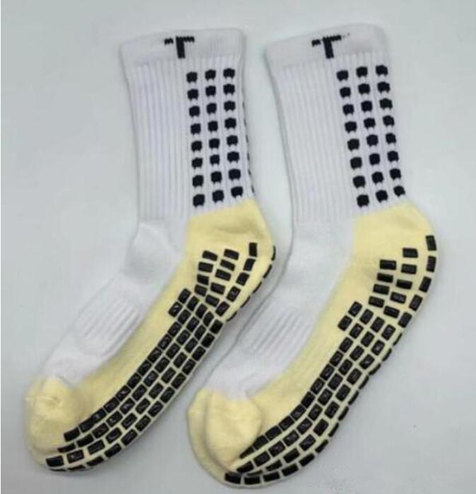 

2021 tapedesign soccer socks warm men winter thermal football long stockings sweatabsorption shockproof running, White