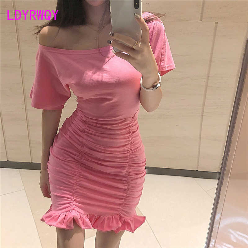 

[LDYRWQY] Sexy Off-the-shoulder Pleated Slim Fit Hip Women's Spring Dress Zippers Knee-Length Regular Slash neck 210603, Black