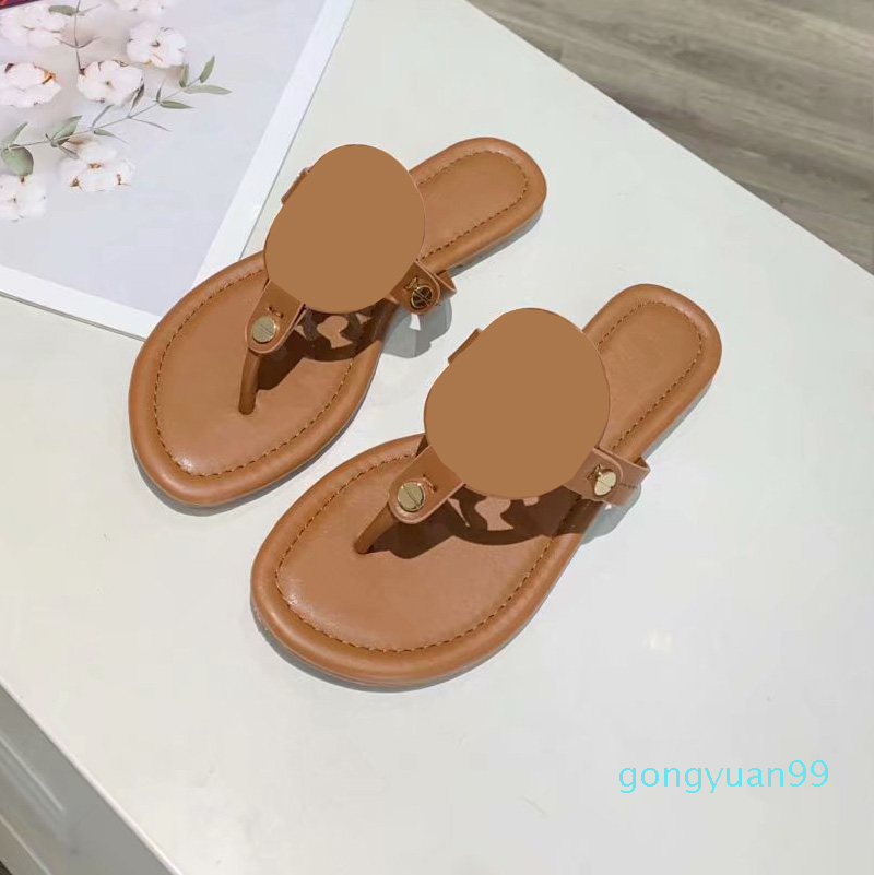 

Luxury Designer Women Sandals Hollow out Brand Lady Flip Flops Flat Slippers Platform Slides Studded Girl Shoes Arrivel Jelly Sandal, 16