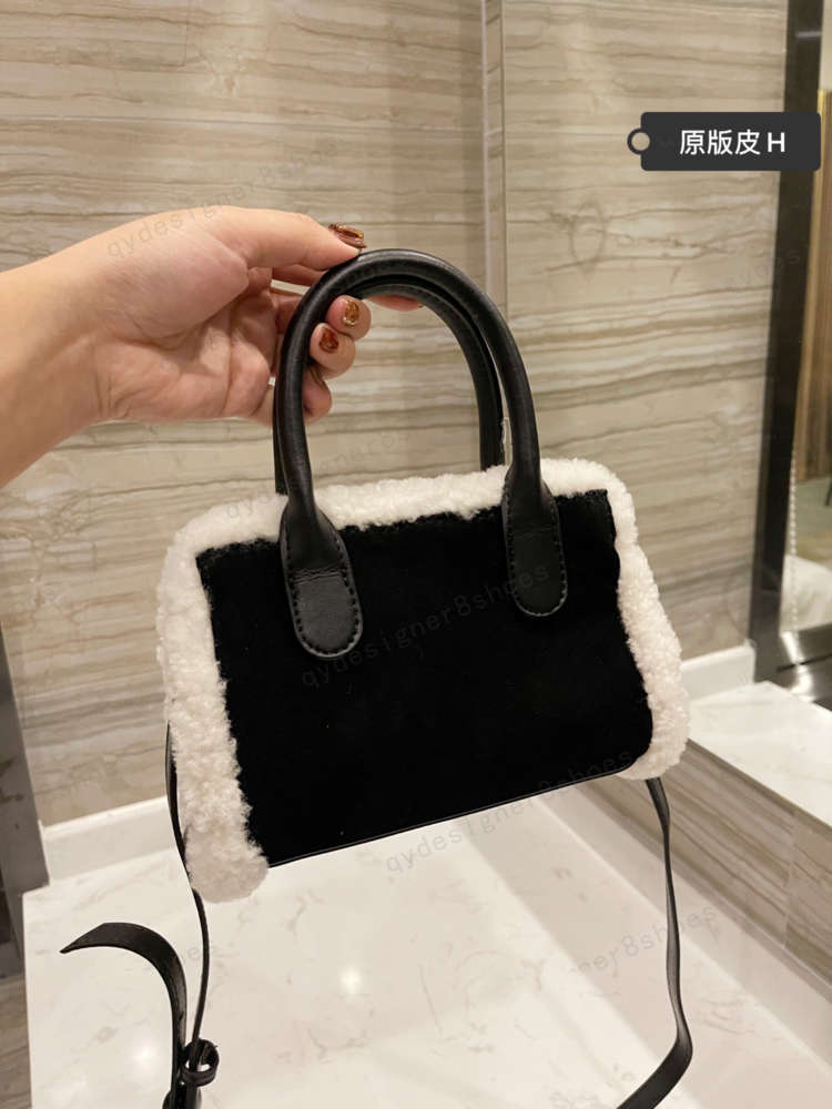 

Women's designer Tory crossbody shoulder bag hardware logo size 17*13cm