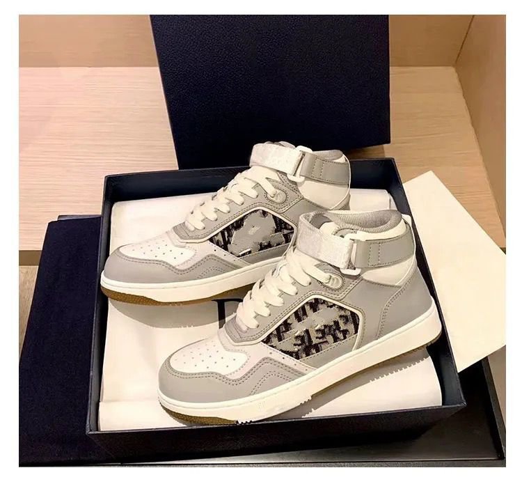 

2021 luxury couples' beige men's vintage Chaussures shoes designer sizes 35-45 mjk0004