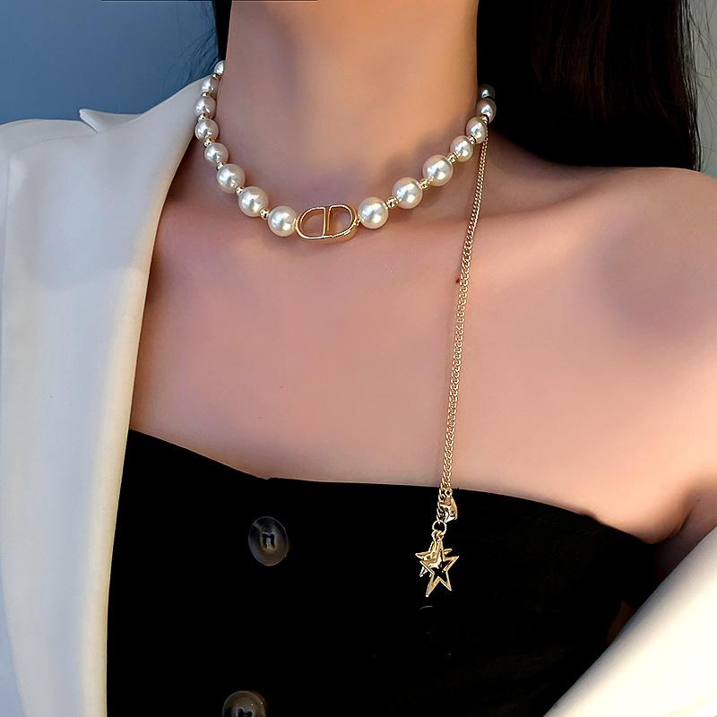 

Pendant Necklaces Exaggerated Design Sense Five-pointed Pearl Necklace Personality Temperament Contracted Female