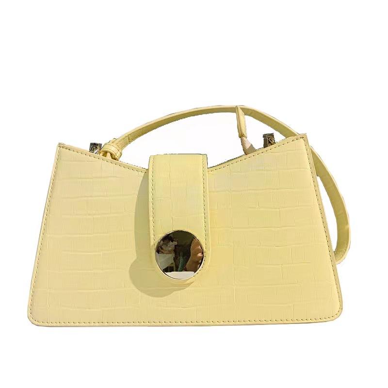 

Shoulder Bags French Niche High-quality Texture Crocodile Pattern Baguette All-match Underarm Bag 2021 Diagonal, Beige