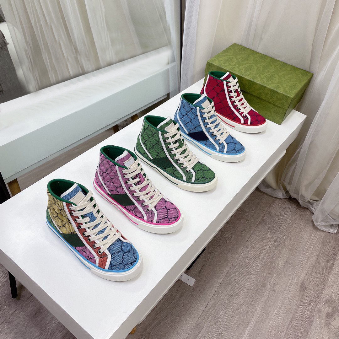 

designer lady Flat Casual boots Travel lace-up sneaker Letters woman Trainers 100% leather fashion Loafers men gym Running High top women shoes Large size 36-45 us4-us11, Brown