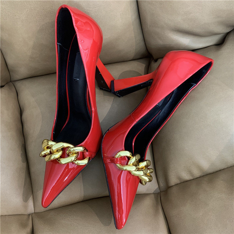 

Casual Designer Sexy Lady Fashion Women Shoes Red Patent Leather Chains Pointy Toe Stiletto Stripper High Heels Zapatos Mujer Prom Evening pumps