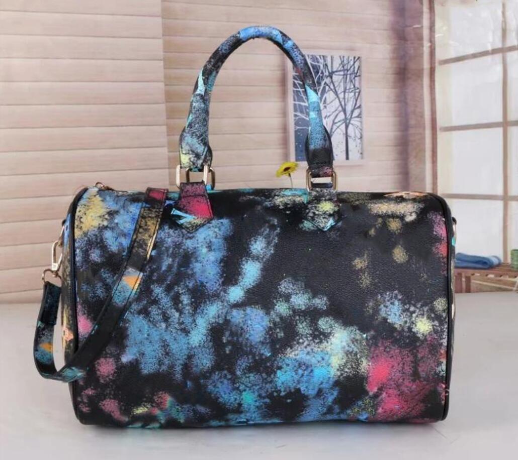 

2021 Wholesale designer styles Boston color print pillow bag Fashion Ladies handbags women tote backpack Single shoulder 33cm, Black