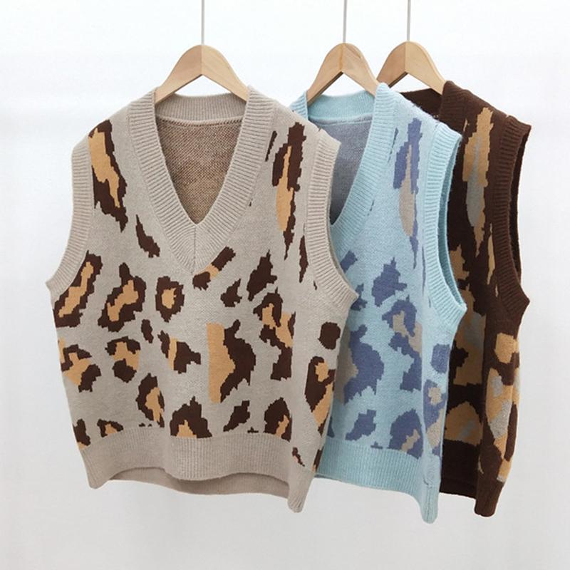 

Women's Vests 2021 Autumn V-neck Knitted Vest Loose Personality Leopard Jacquard Vintage Sleeveless Tank Tops Pullover, Black;white