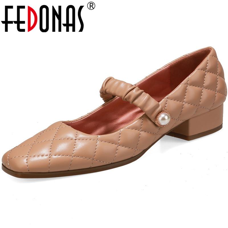 

Dress Shoes FEDONAS Sweet For Women Pearl Decoration Classic Design Thick Heels 2021 Spring Wedding Est Pumps, Black