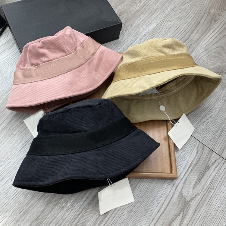 

Classic fisherman's cap fashion brands, hip-hop men's and women's luxury brand, three colors of Korean strap caps skiing decoration, winter hat, unique style, Khaki