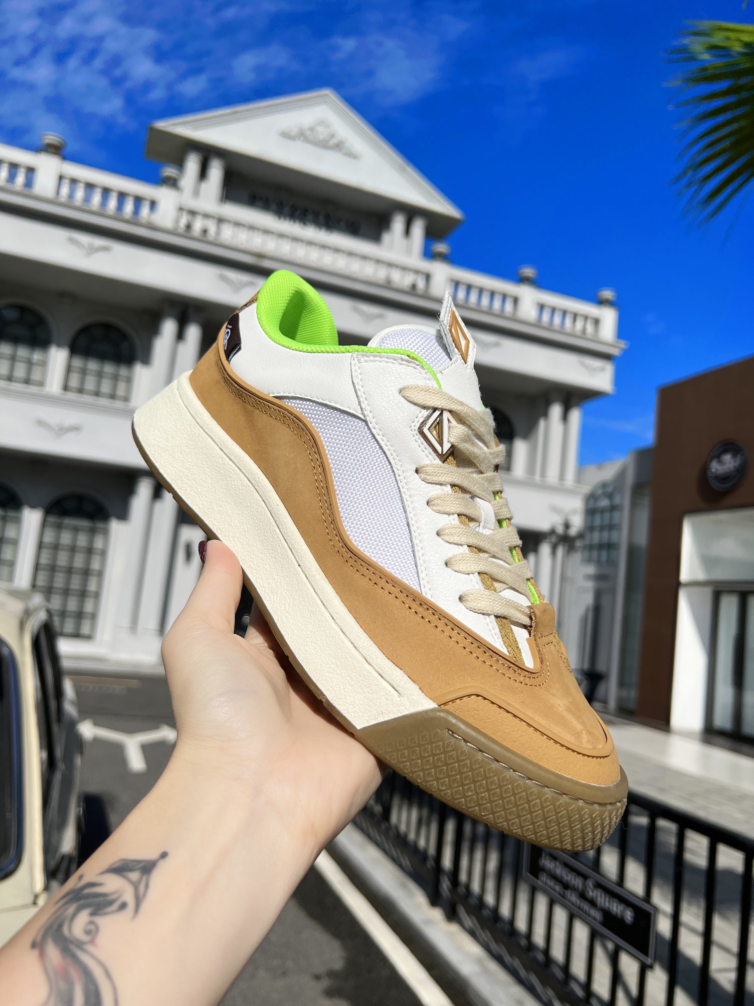 

2022 spring fashions womens and mens Track new designer LUXURY Sneaker Casual designer shoes ~ high quality womens and Mens EU SIZE Shoes Trainers, Multi3