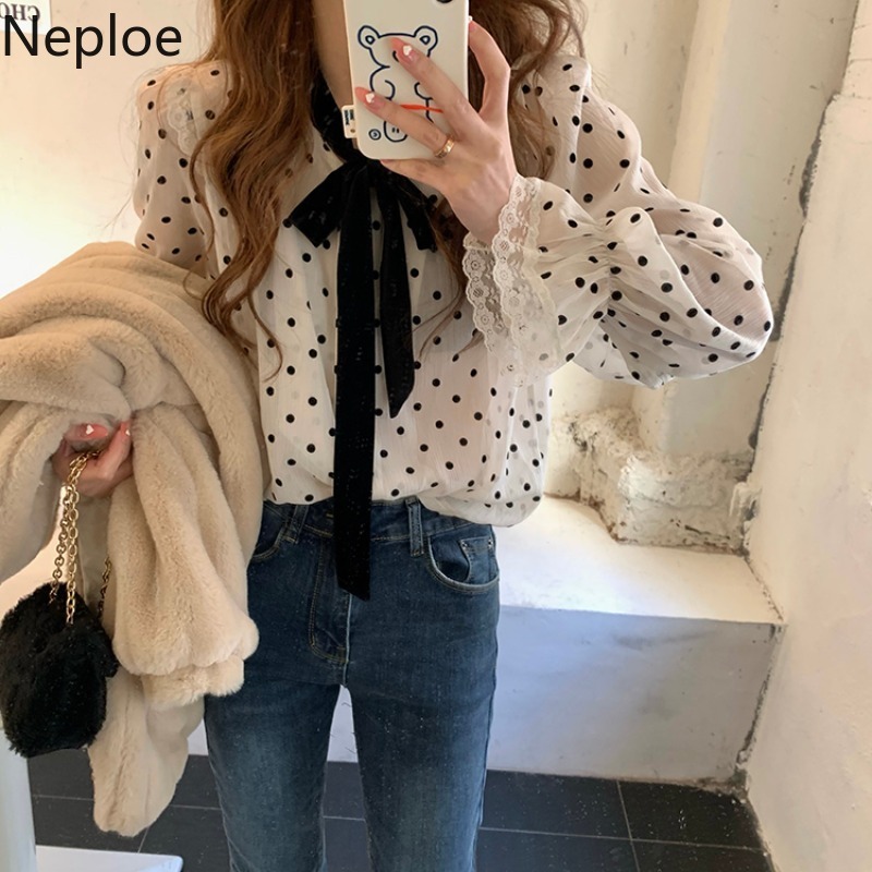 Neploe Polka Dot Blouses Women Spring Loose Sweet Shirts Tops Lace Up Bow Butterfly Sleeve Blouse Blusas Mujer De Moda 210422