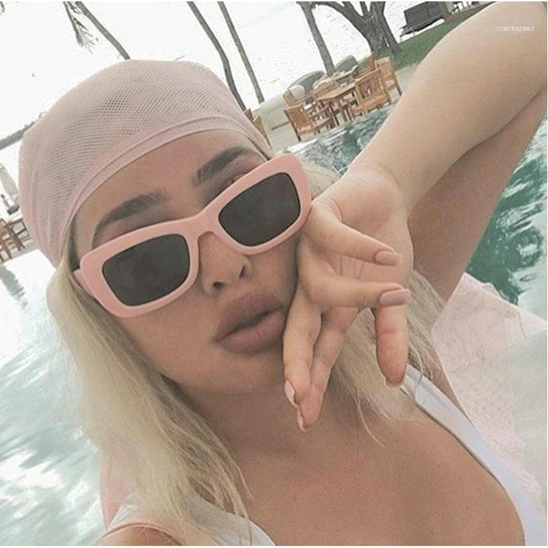 

Sunglasses Mincl/Sexy Red Modern Style Rivets Square Women 2021 Brand Unique Sun Glasses Men Unisex Eyewear UV400 FML1