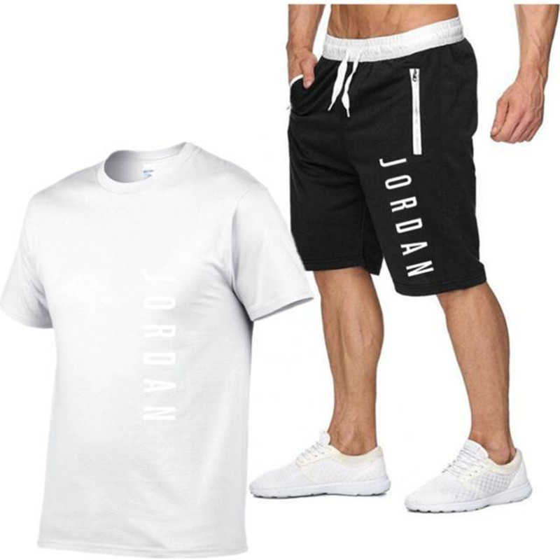 

2021Summer Men's T-Shirt Set 2-Piece Men's Sportswear Set Basketball Sports Fitness Summer Print Short Sleeve + Shorts Men's Set X0601, Picture color