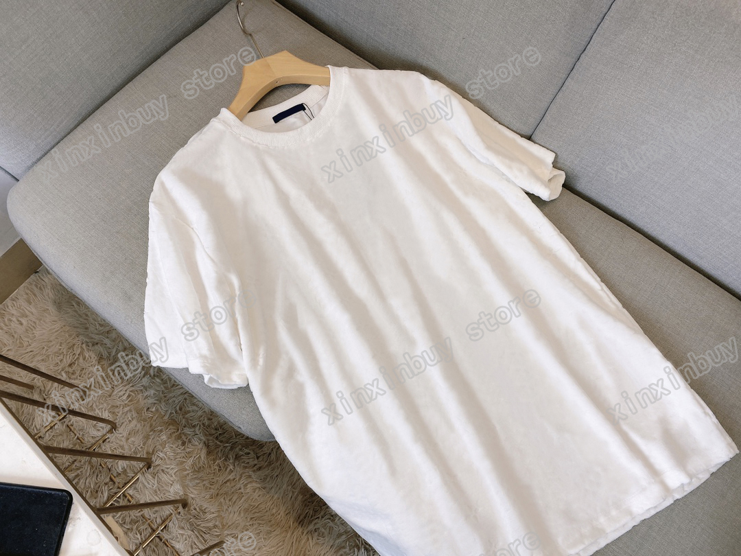 

22ss Men Women Designers T-Shirts tee emboss letter short sleeve Man Crew Neck paris Fashion Streetwear black white blue brown S-2XL