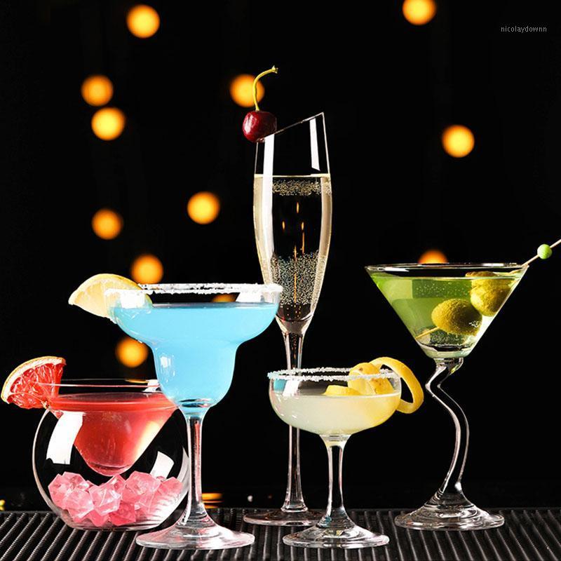 

Wine Glasses Cocktail Glass Beer Juice Whiskey Boron Martini Cup Champagne Goblet Bartender Drinking Club Bar Party Wedding