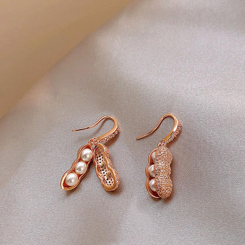 

Dangle & Chandelier Fashion Personality Zircon Peanut Metal Earrings, Exquisite And Elegant Ladies Jewelry, Silver