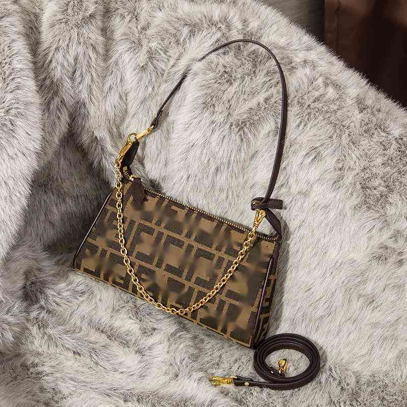 

Bags fend Official direct supply of summer New Retro Old mahjong chain bag women's FF medieval armpit Vintage