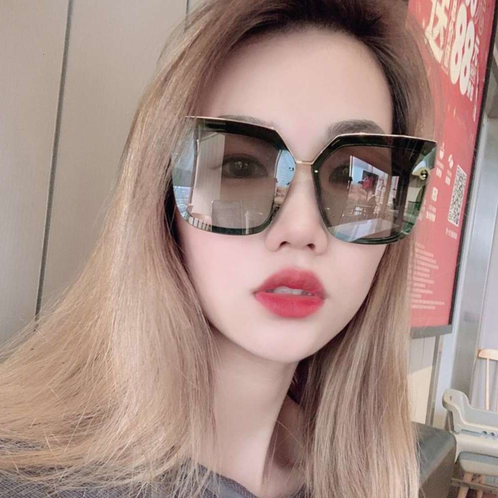 

Highend accessories Woman Oversized Sun Glass Cat Eye Lady Polarized Sunglass, Black