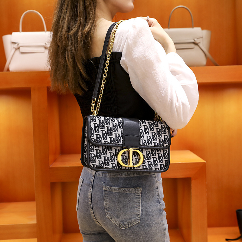 Purses Bag female and winter new canvas flower Single Shoulder Messenger square embroidered Montaigne bag Handbag Black Friday